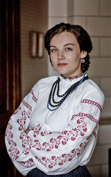 Леся Воронюк в сорочці Лесі Українки
